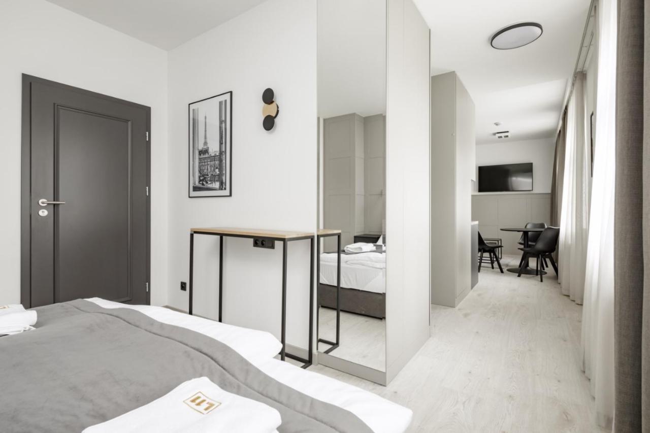 Apartamenty L11, Limanowskiego Poznan Exterior photo